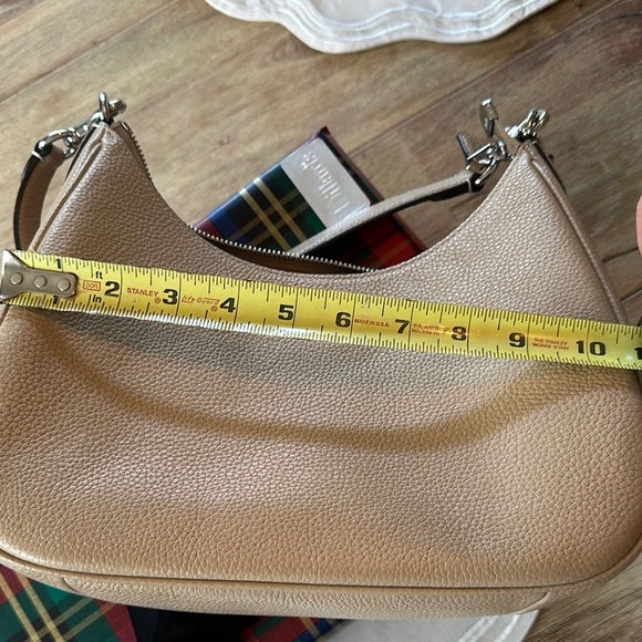 Coach Tan Shoulder Bag - Picture 8 of 9